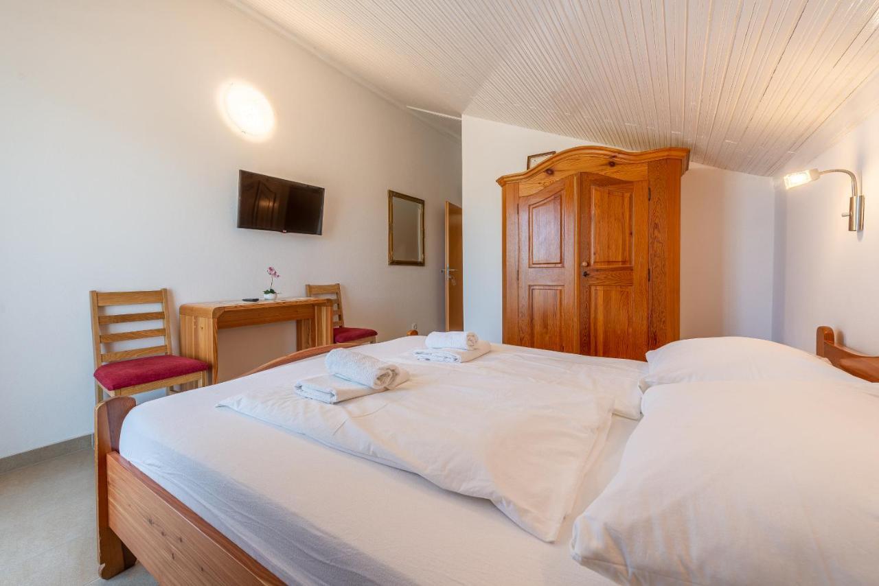 Bed & Breakfast Maki Biograd Na Moru Eksteriør billede