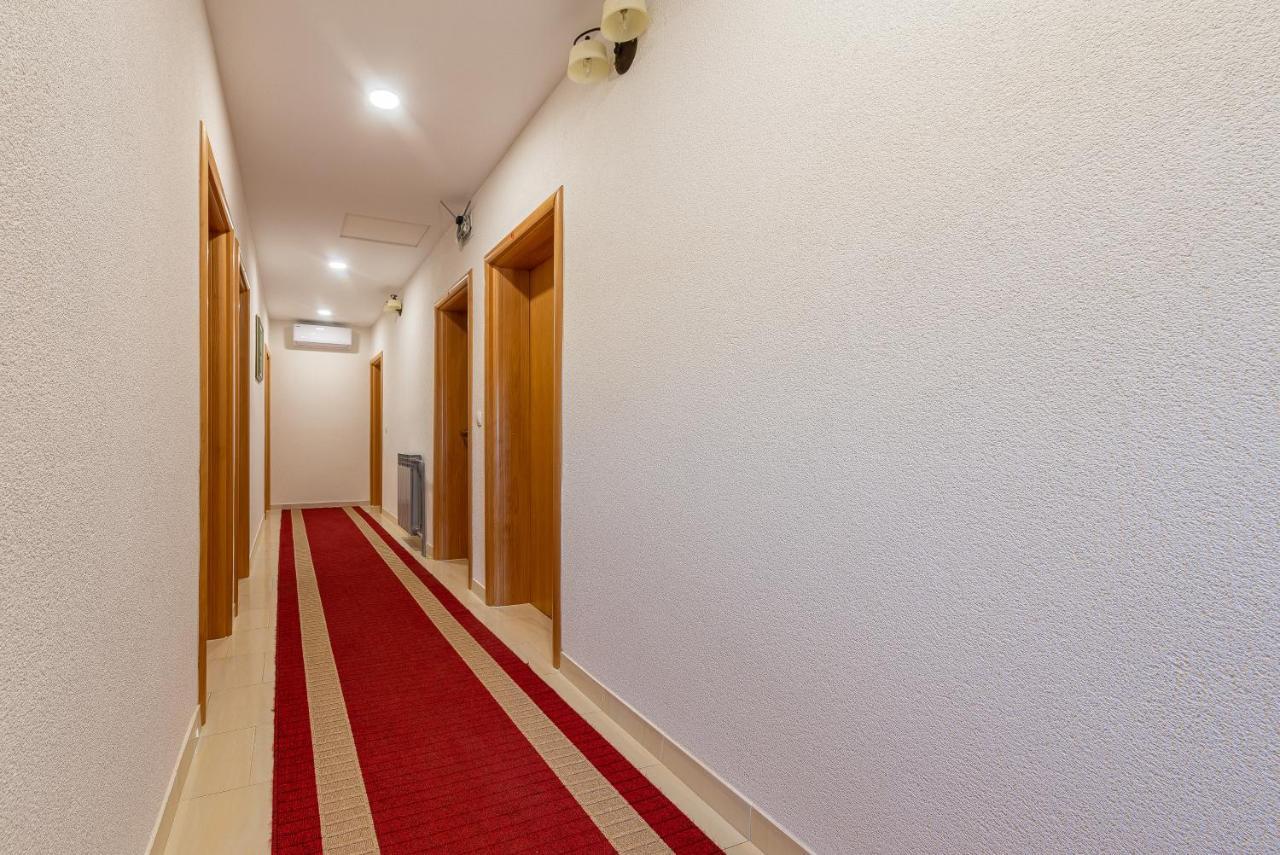 Bed & Breakfast Maki Biograd Na Moru Eksteriør billede