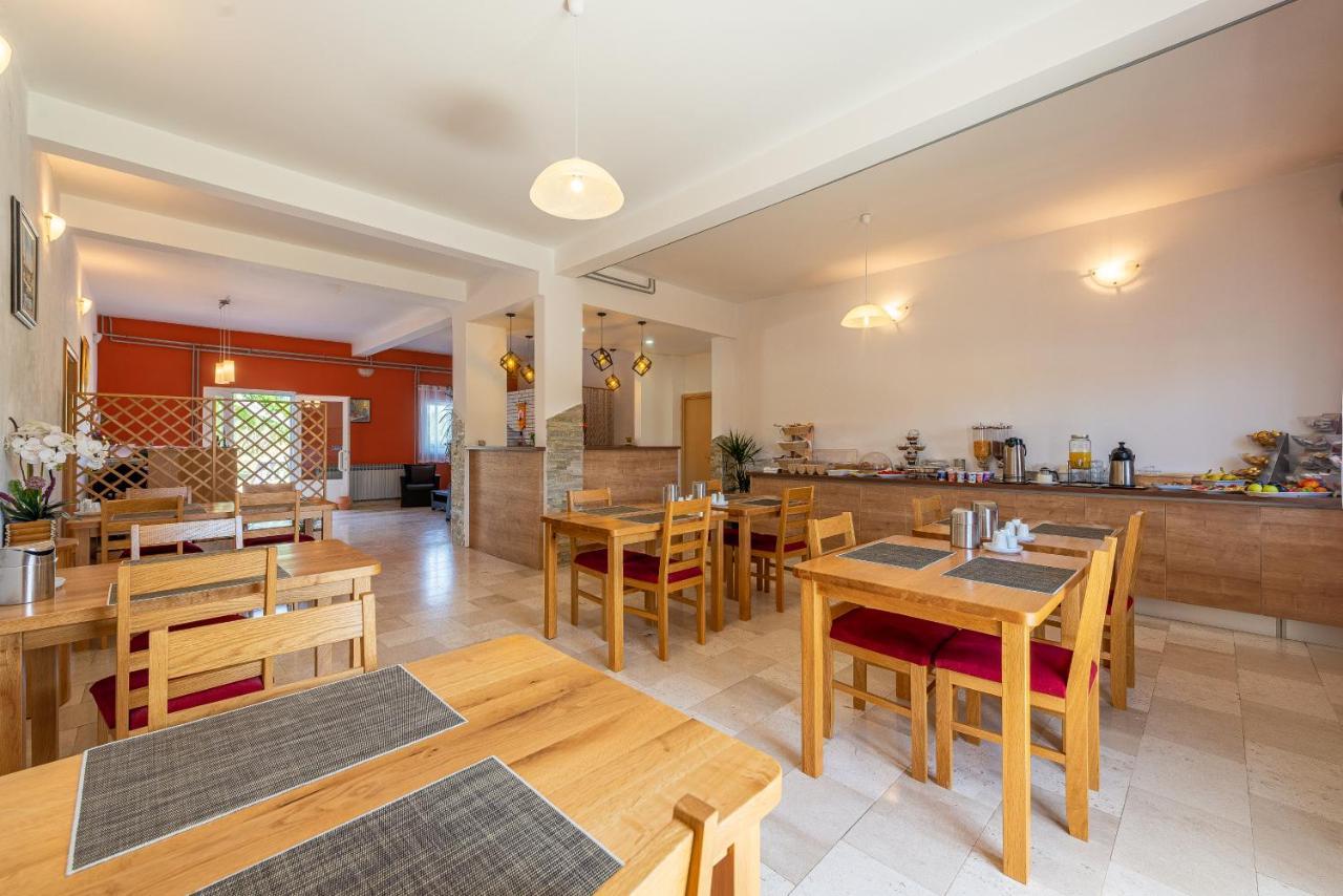 Bed & Breakfast Maki Biograd Na Moru Eksteriør billede