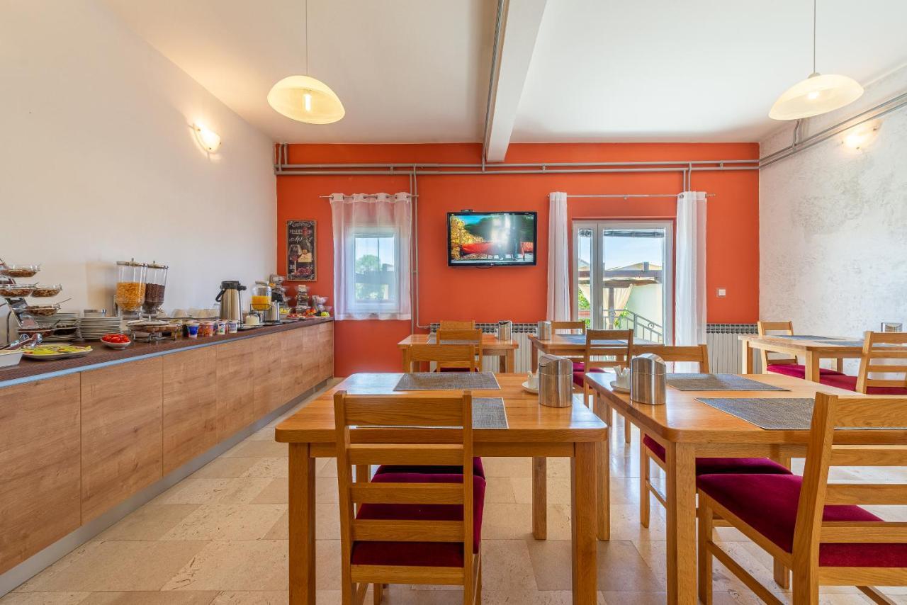 Bed & Breakfast Maki Biograd Na Moru Eksteriør billede